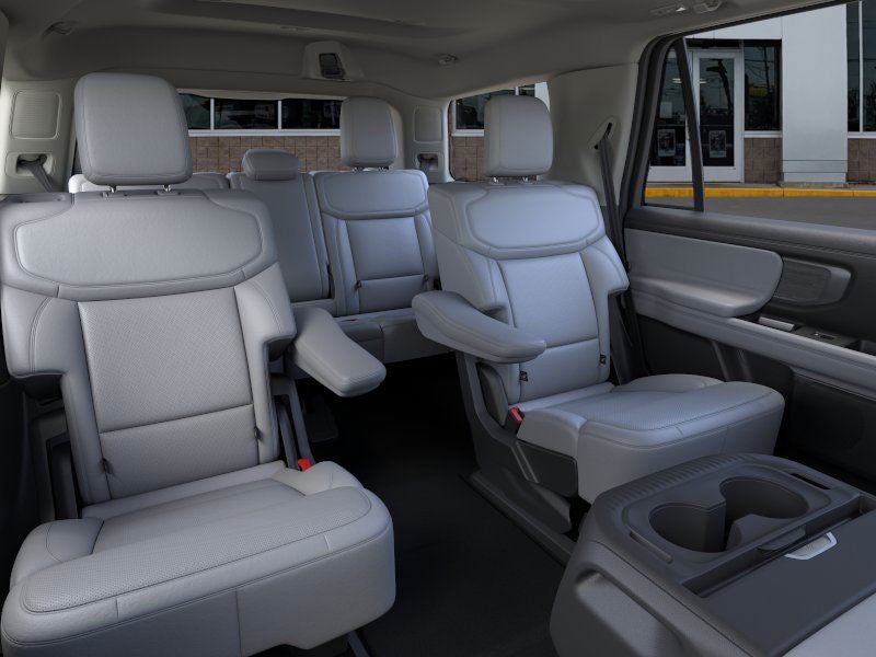 2025 Ford Expedition Platinum®