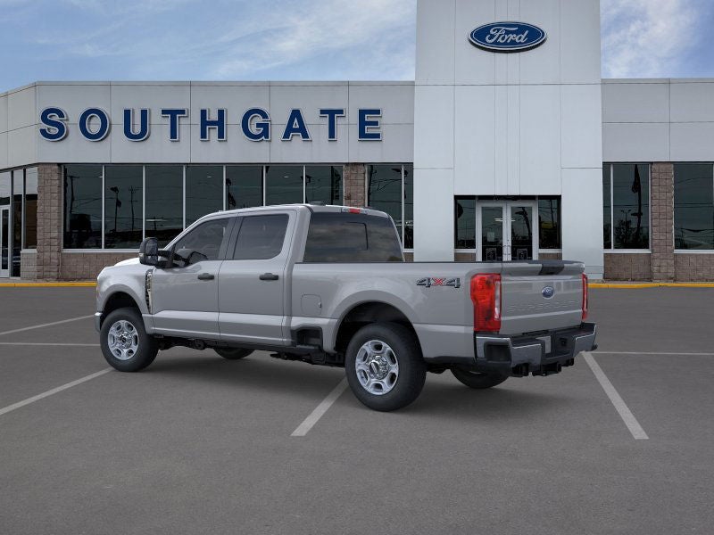 2026 Ford Super Duty F-350® XLT