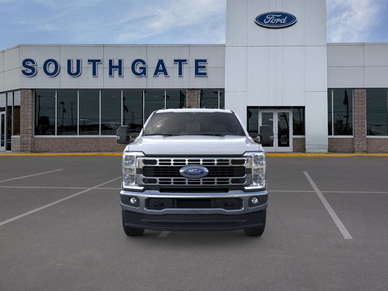 2026 Ford Super Duty F-350® XLT