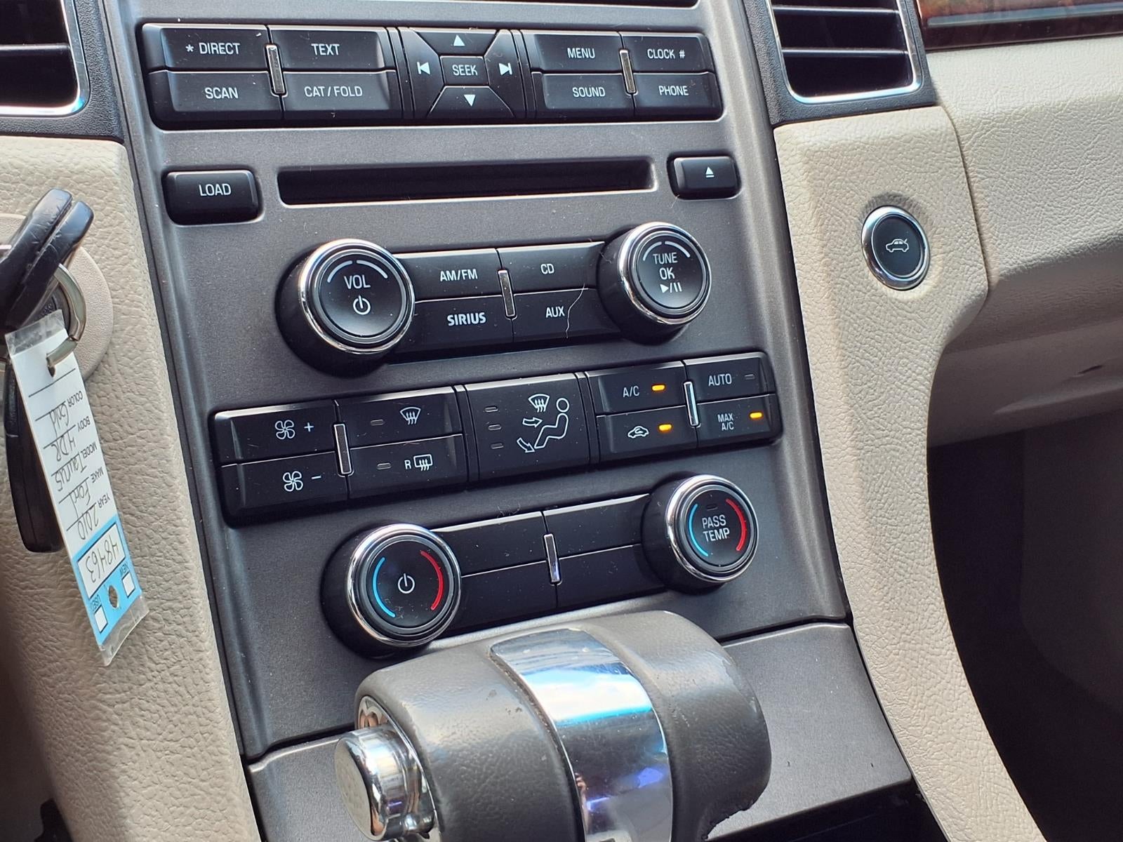 2010 Ford Taurus SEL