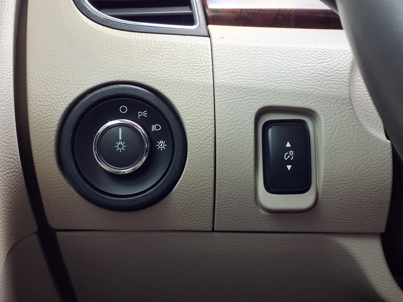 2010 Ford Taurus SEL