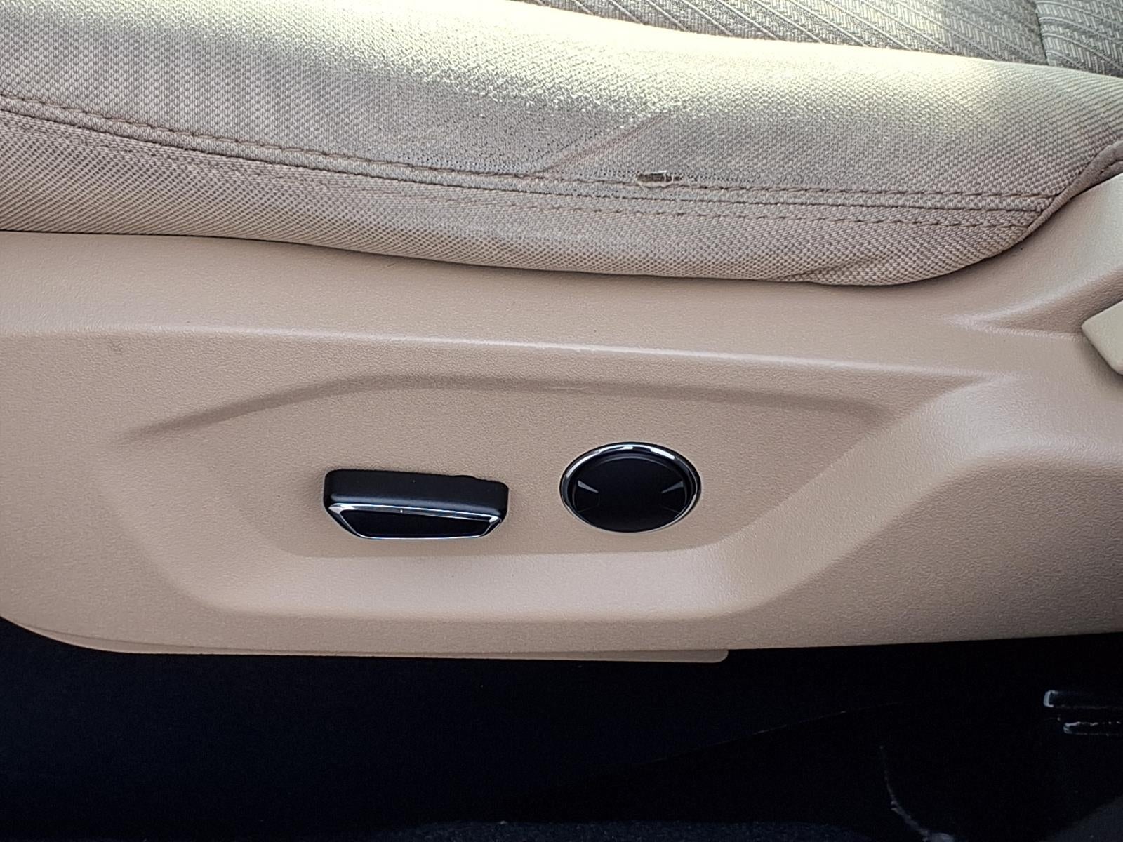 2016 Ford Explorer Base