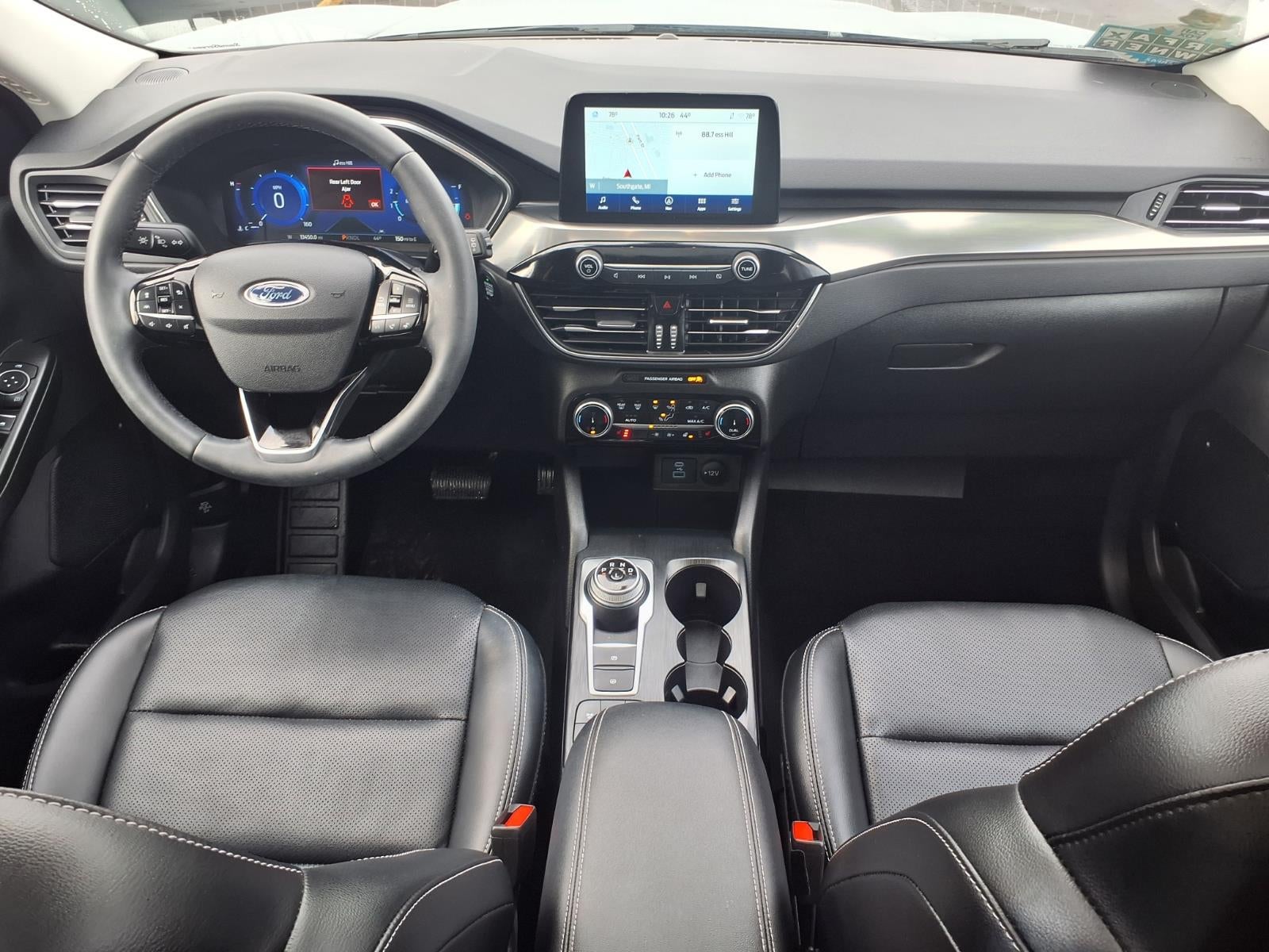 2022 Ford Escape Titanium