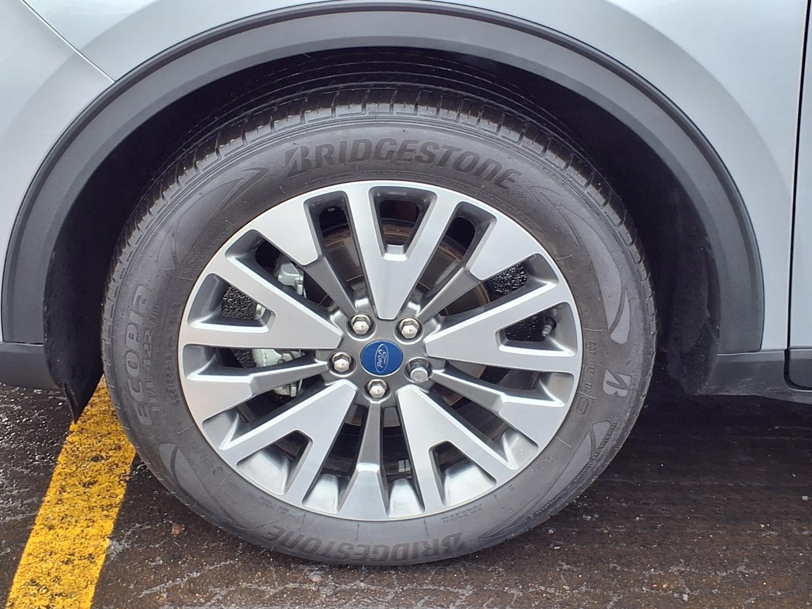 2022 Ford Escape Titanium