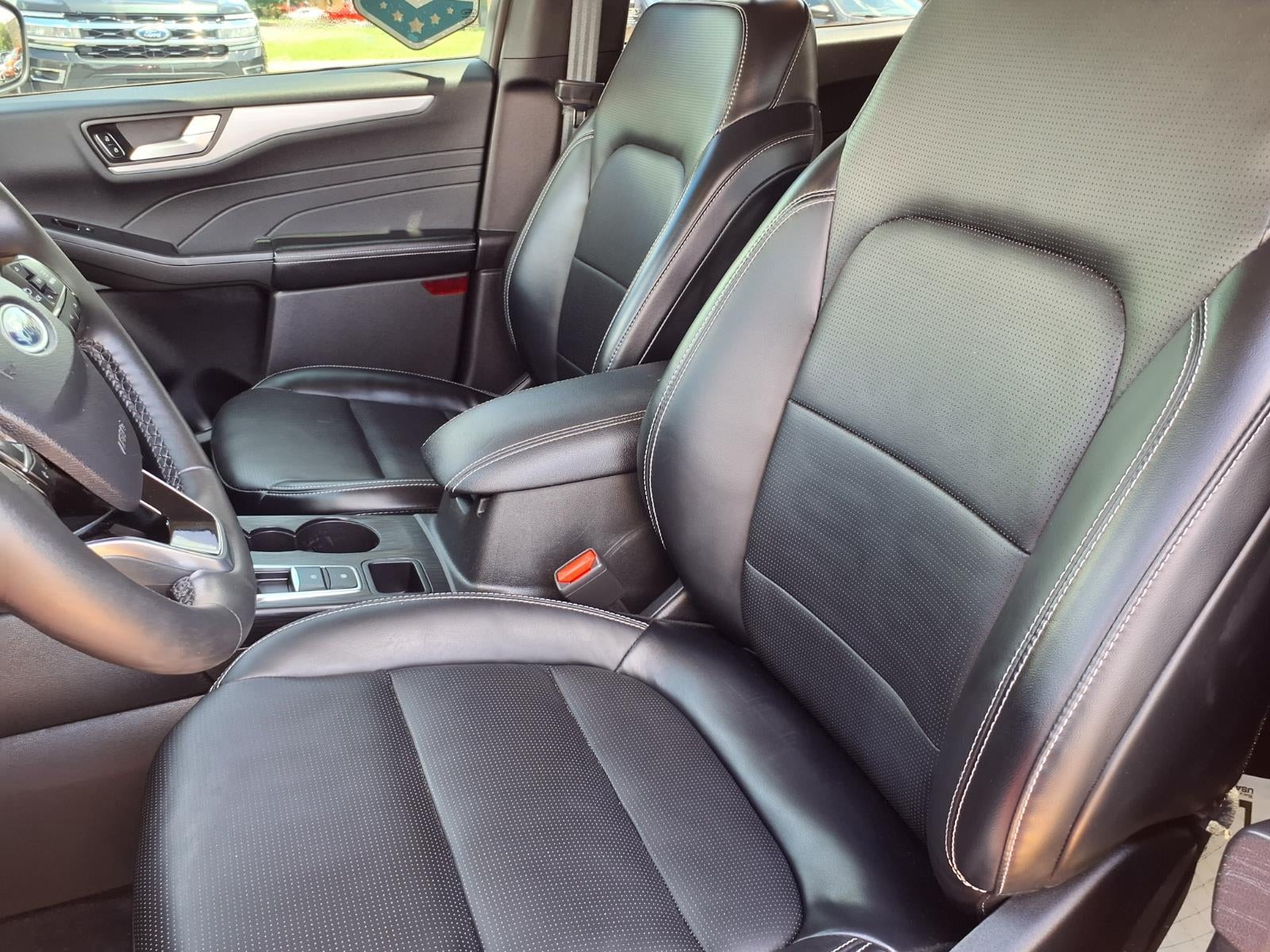 2023 Ford Escape Platinum