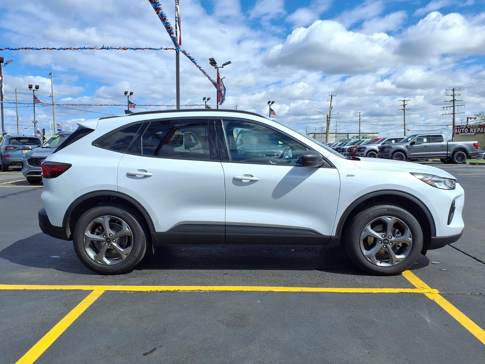 2025 Ford Escape ST-Line