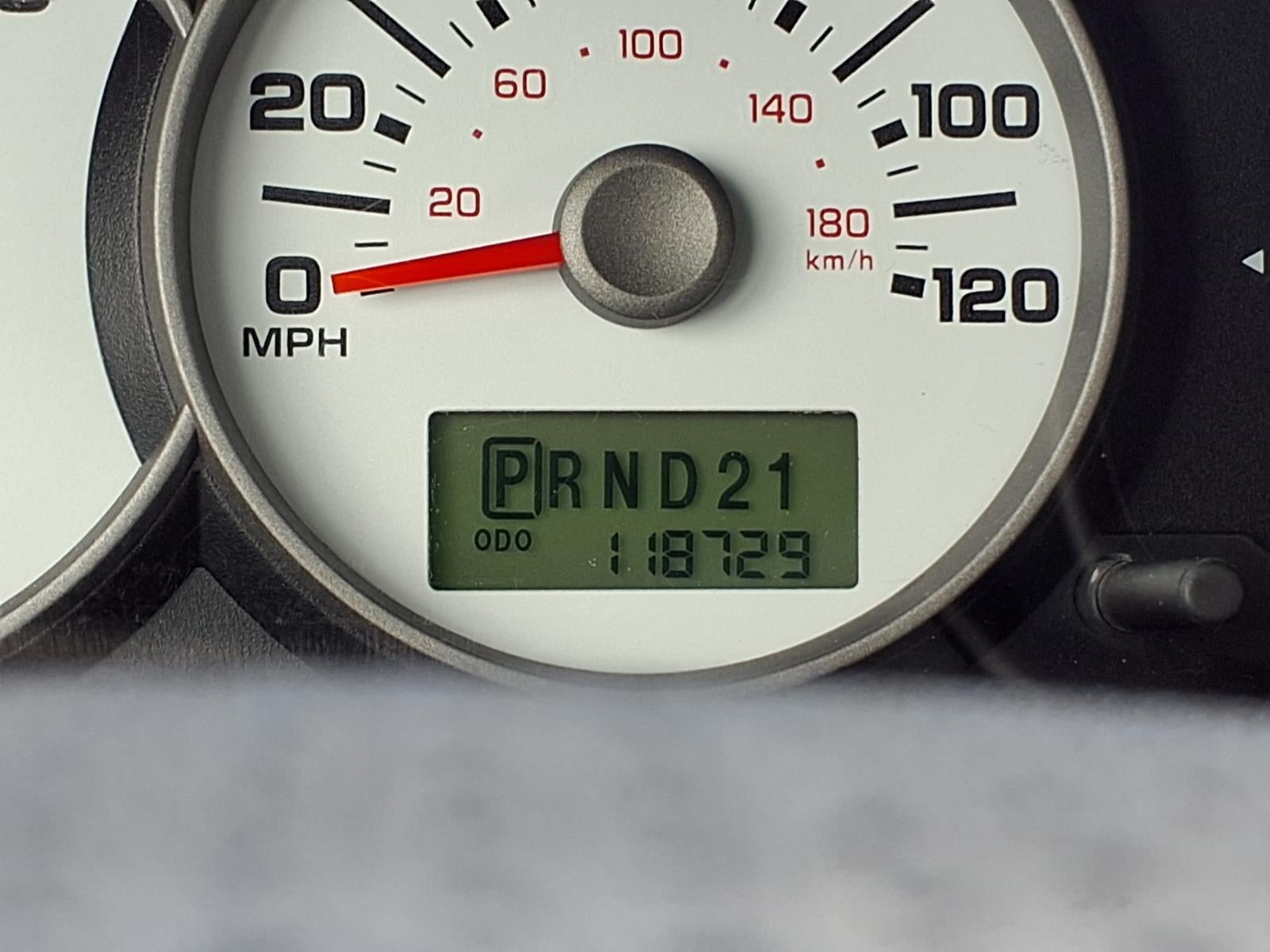 2005 Ford Escape XLS