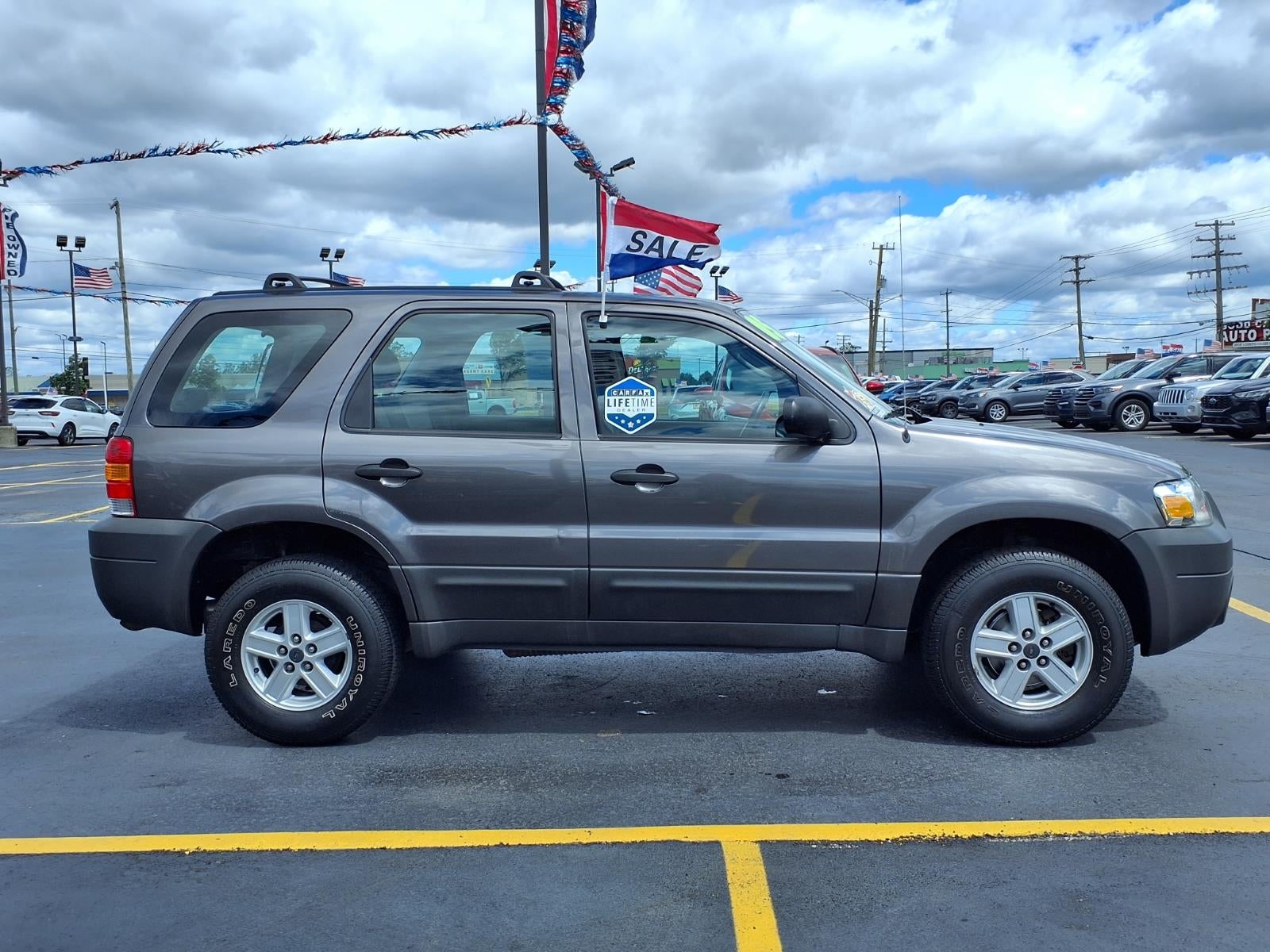 2005 Ford Escape XLS