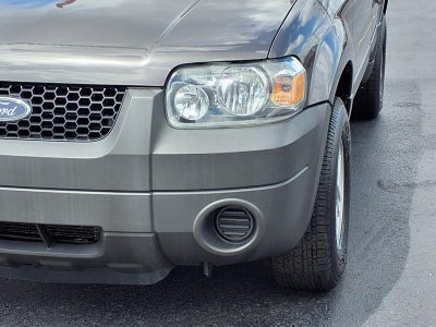 2005 Ford Escape XLS
