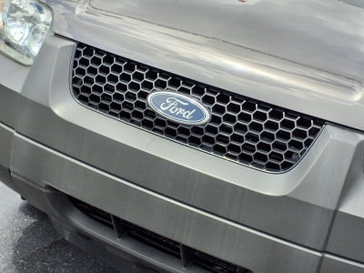 2005 Ford Escape XLS