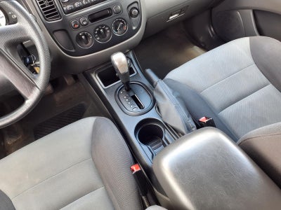 2005 Ford Escape XLS