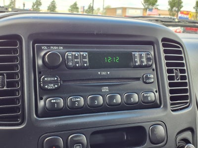 2005 Ford Escape XLS