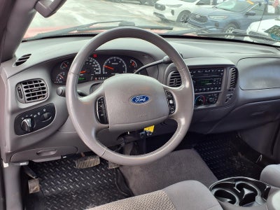 2003 Ford F-150 XLT