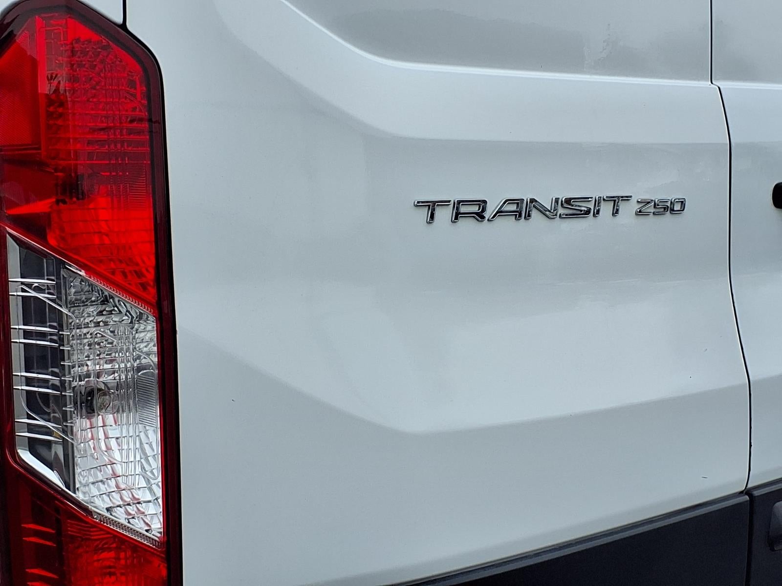 2016 Ford Transit-250 Base