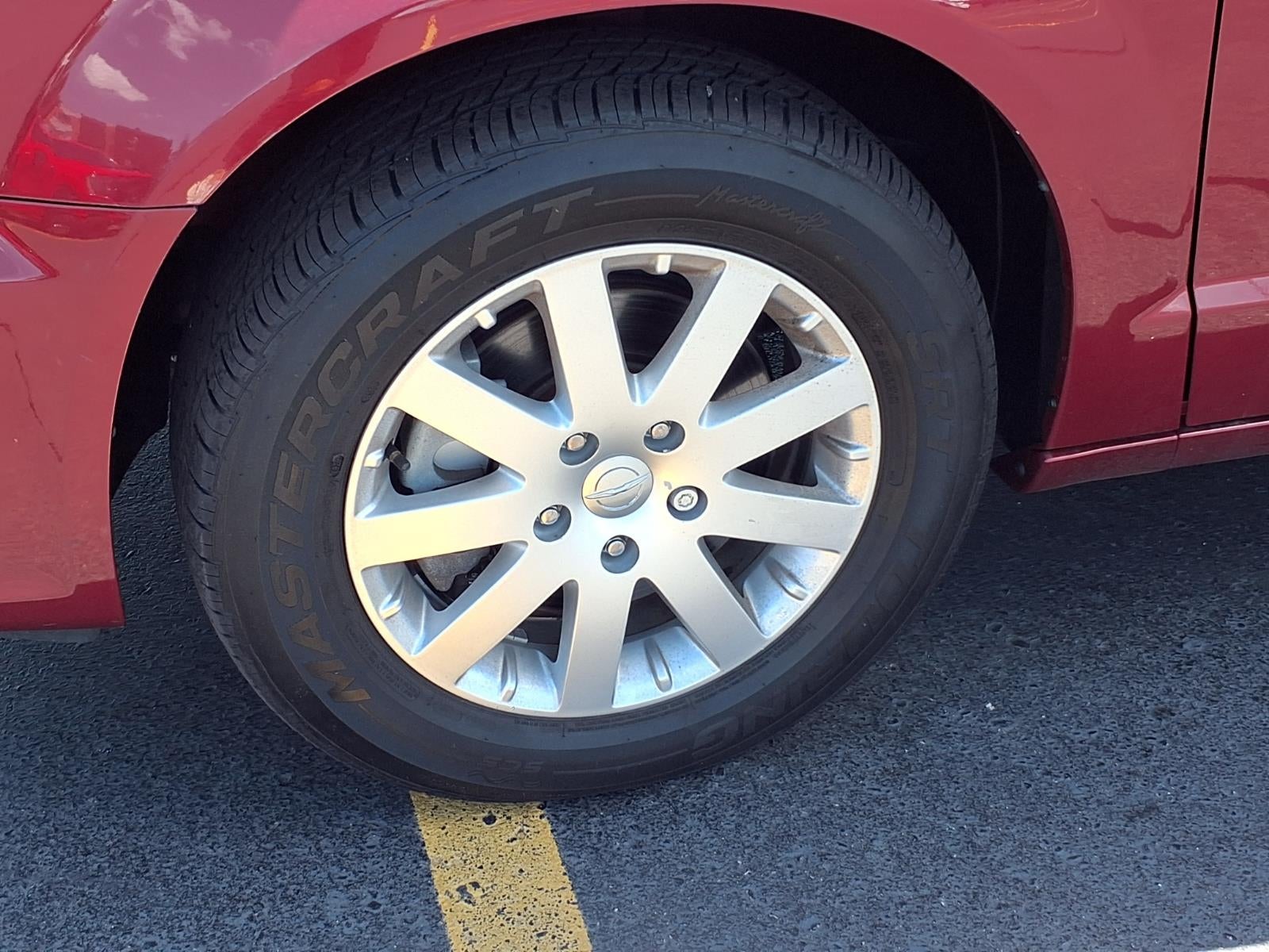 2016 Chrysler Town & Country Touring