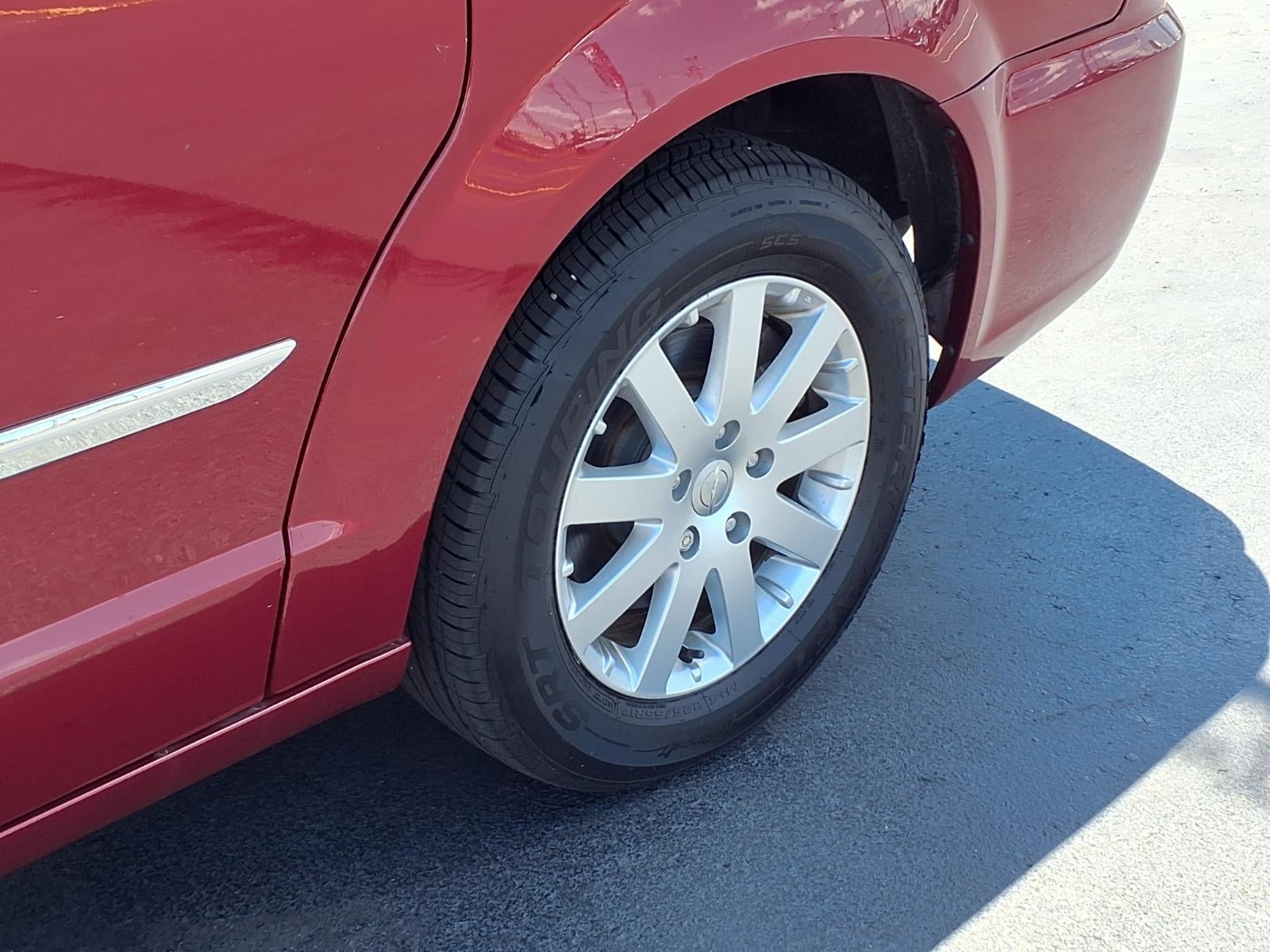 2016 Chrysler Town & Country Touring