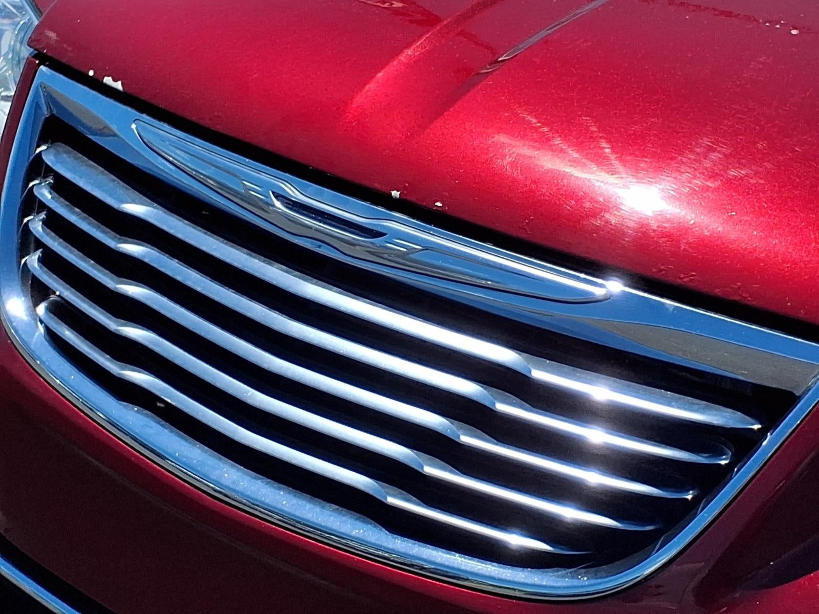 2016 Chrysler Town & Country Touring