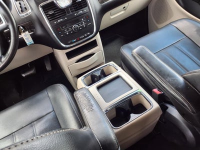 2012 Chrysler Town & Country Touring-L