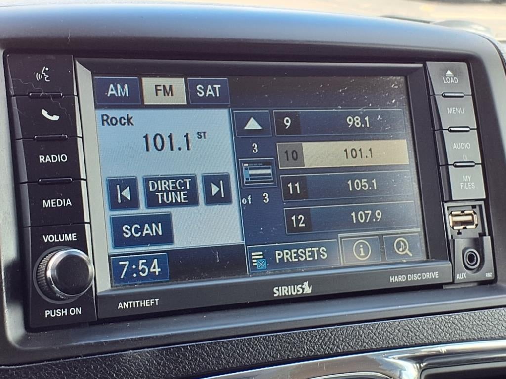 2012 Chrysler Town & Country Touring-L