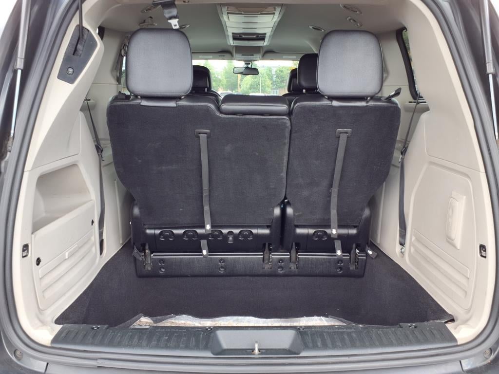 2012 Chrysler Town & Country Touring-L