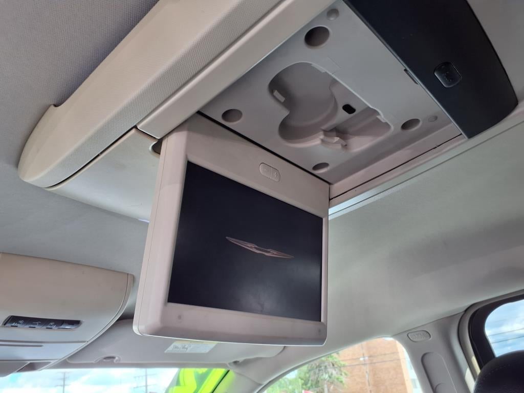 2012 Chrysler Town & Country Touring-L