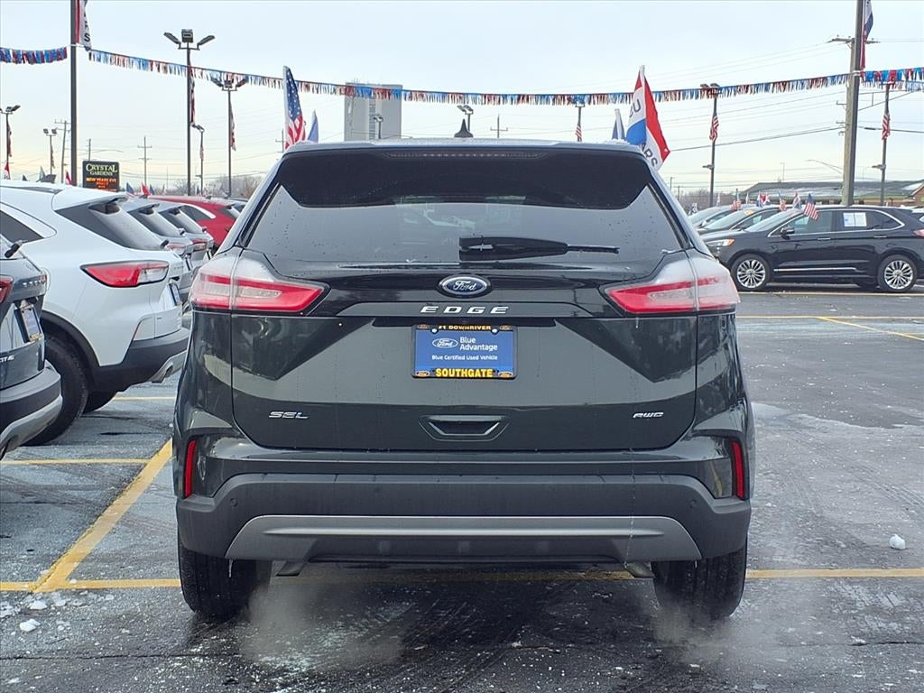 2022 Ford Edge SEL
